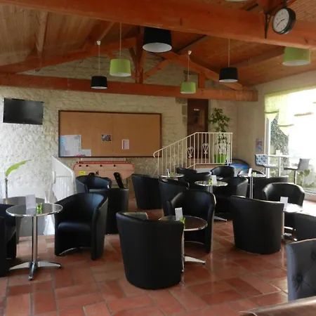 Chateau De Laleard Hotel