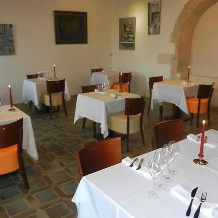 Chateau De Laleard Hotel 3*