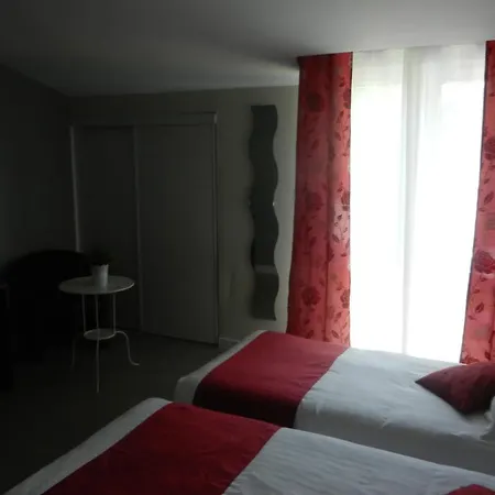 Chateau De Laleard 3* Saint-Hilaire-de-Villefranche