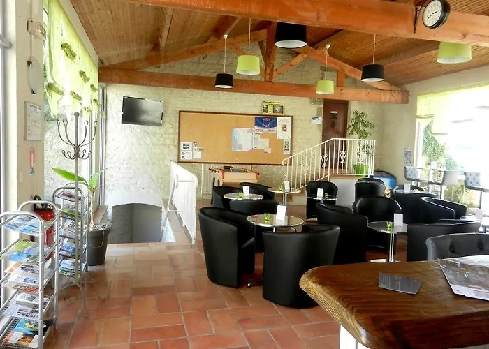 Chateau De Laleard 3* Saint-Hilaire-de-Villefranche