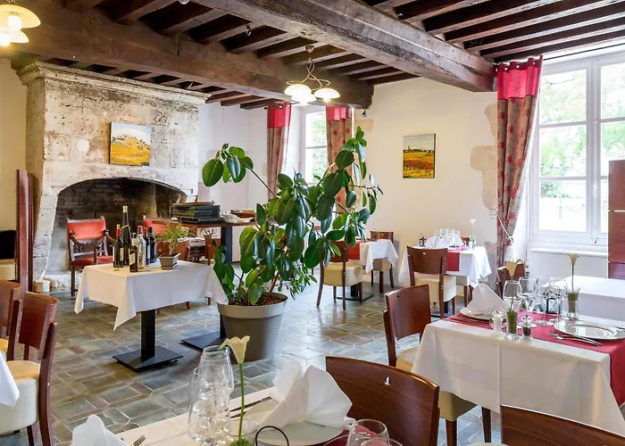 Chateau De Laleard Hotel